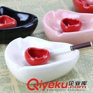 9月23號(hào)新品 新款創(chuàng)意雙心陶瓷煙灰缸 家居日用煙具 義烏十元店精品貨源批發(fā)-義烏市香詞電子商務(wù)商行提供9月23號(hào)新品 新款創(chuàng)意雙心陶瓷煙灰缸 家居日用煙具 義烏十元店精品貨源批發(fā)的相關(guān)介紹、產(chǎn)品、服務(wù)、圖片、價(jià)格義烏市香詞電子商務(wù)商行、日用百貨;玩具;五金;塑料制品;日用百貨;玩具;五金工具;彩妝